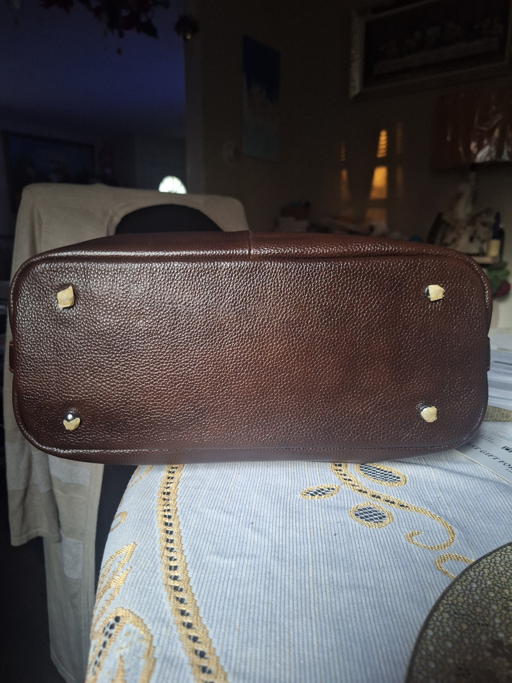 Heshe Genuine Leather Brown Unisex Handbag With Top Straps Also Detachable Strap - Picture 9 of 16